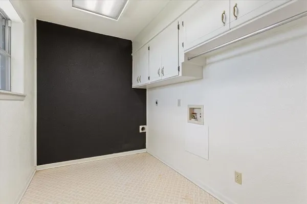 $995,000 | 276 Circle P Lane, Riesel, TX 76682