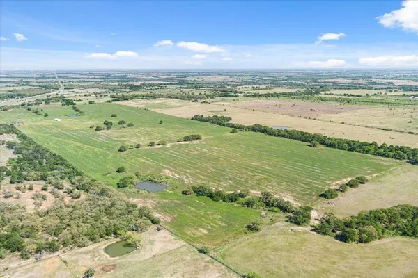 $995,000 | 276 Circle P Lane, Riesel, TX 76682