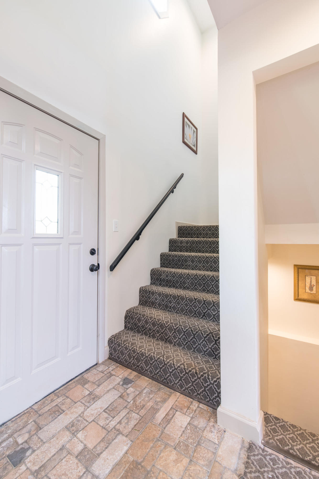 4247 Scaffold Cane Road Mount Vernon, KY 40456 - Photo 20 of 39 Stairs To Upper Level
