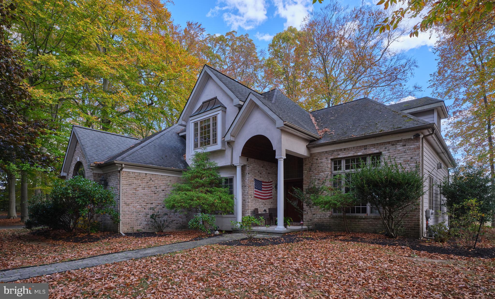 137 Wells Road Doylestown, PA 18901 - Photo 5 of 54 a front view of a house with garden