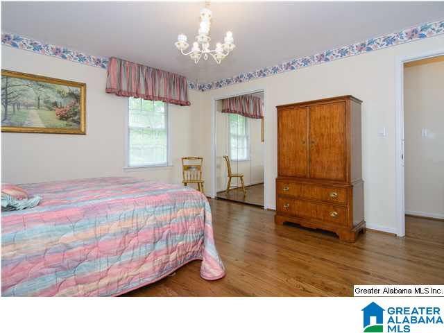 2637 Dolly Ridge Road Birmingham, AL 35243 - Photo 20 of 32