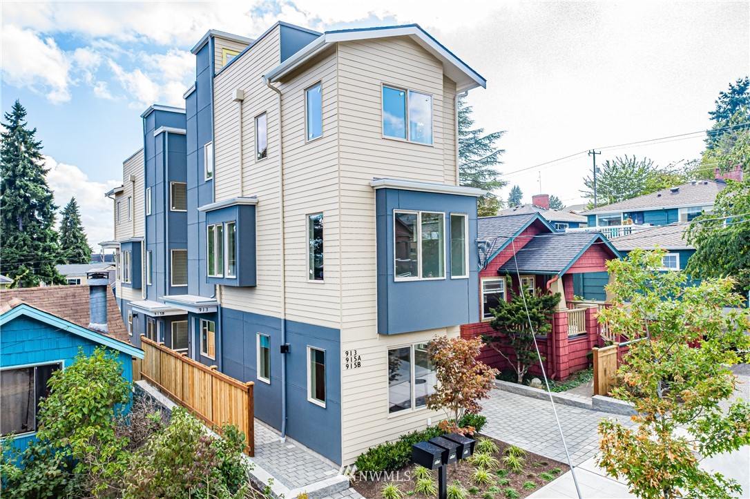 915 North 87th Street Seattle, WA 98103 - Photo 1 of 15
