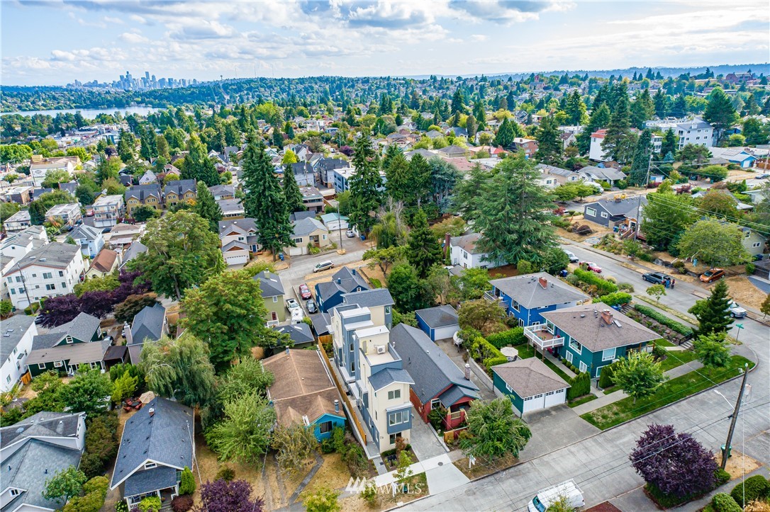 915 North 87th Street Seattle, WA 98103 - Photo 15 of 15