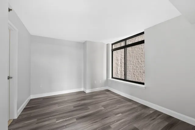 $888,000 | 700 1st Street, Unit 6E, Hoboken, NJ 07030