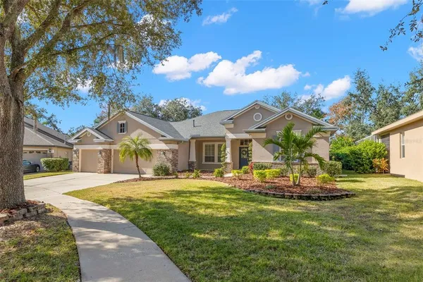 $725,000 | 15321 Vireoglen Lane, Lithia, FL 33547