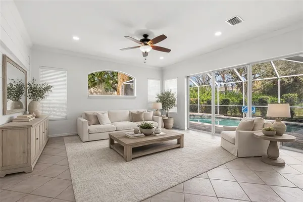 $725,000 | 15321 Vireoglen Lane, Lithia, FL 33547