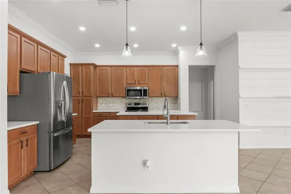 $725,000 | 15321 Vireoglen Lane, Lithia, FL 33547