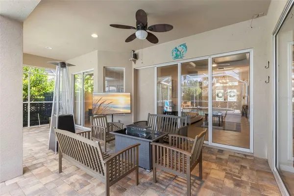 $725,000 | 15321 Vireoglen Lane, Lithia, FL 33547