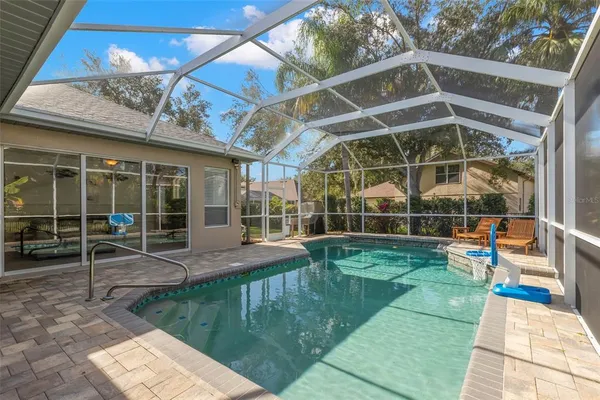 $725,000 | 15321 Vireoglen Lane, Lithia, FL 33547