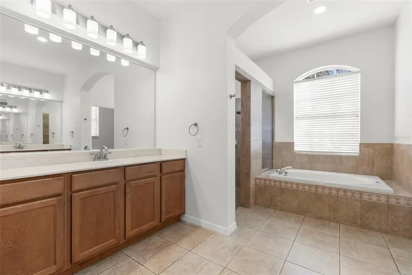 $725,000 | 15321 Vireoglen Lane, Lithia, FL 33547