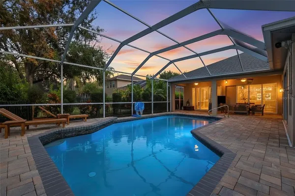 $725,000 | 15321 Vireoglen Lane, Lithia, FL 33547