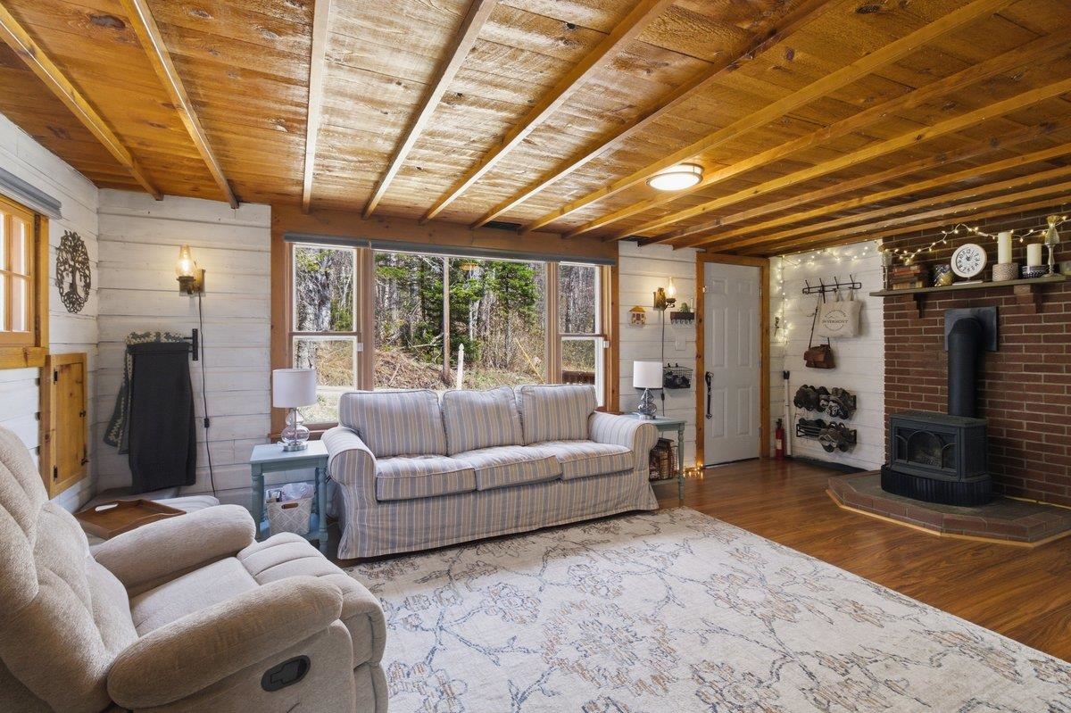 214 Hickory Road Woodford, VT 05201 - Photo 3 of 23 Gallery Image 3