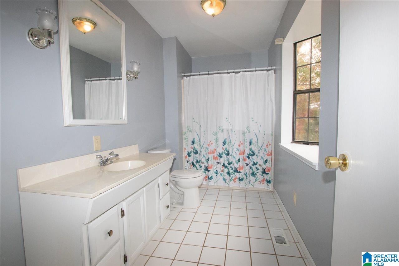 920 Chapel Road Warrior, AL 35180 - Photo 17 of 25