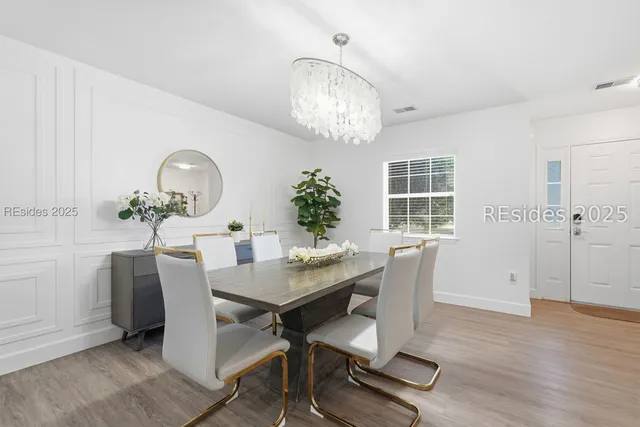 $565,000 | 7 Lakeside Drive, Bluffton, SC 29910