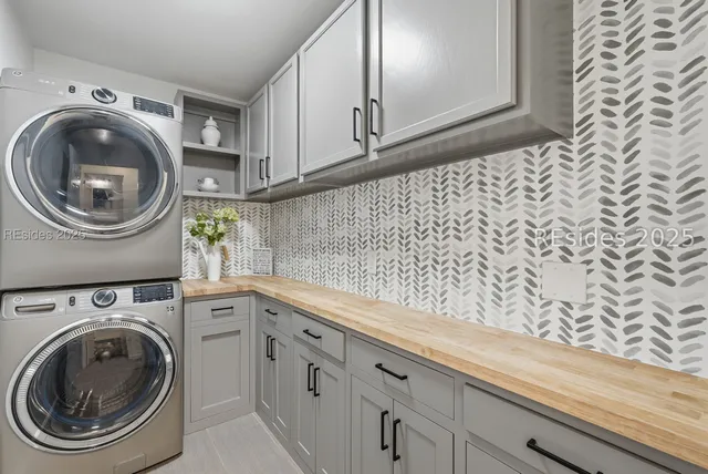 $565,000 | 7 Lakeside Drive, Bluffton, SC 29910