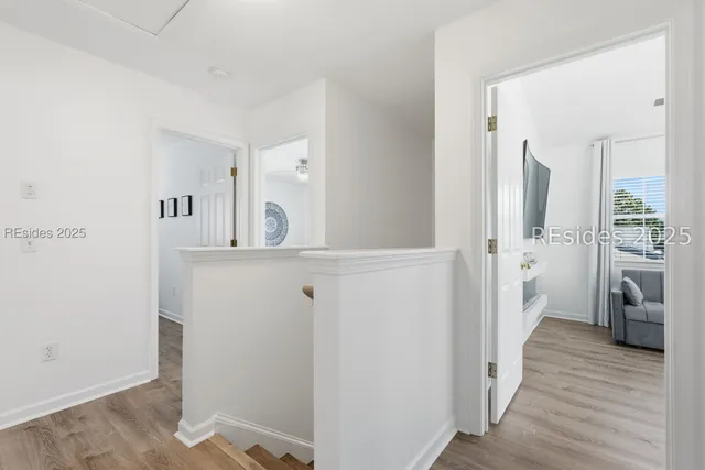 $565,000 | 7 Lakeside Drive, Bluffton, SC 29910