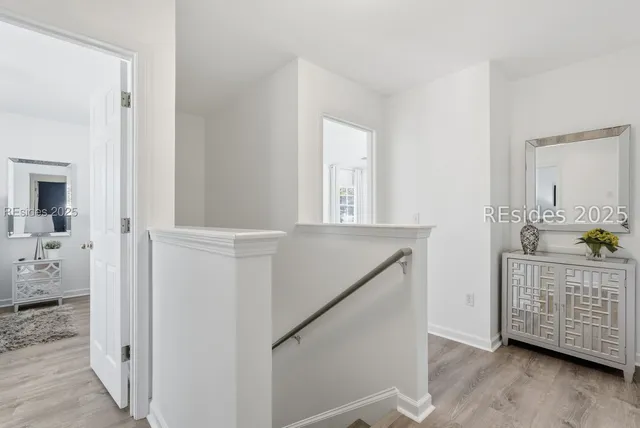 $565,000 | 7 Lakeside Drive, Bluffton, SC 29910