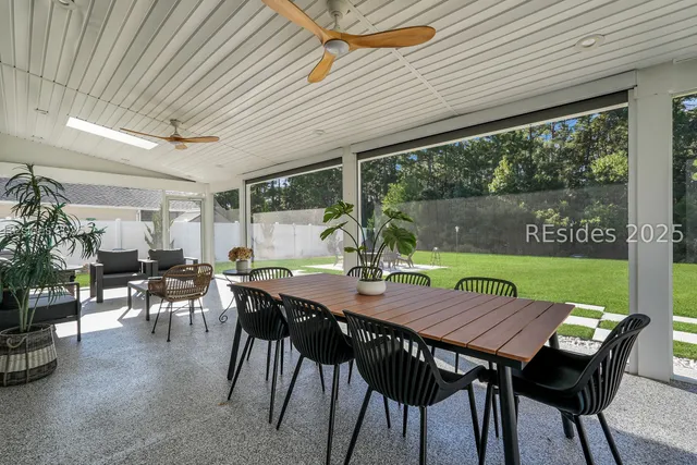 $565,000 | 7 Lakeside Drive, Bluffton, SC 29910