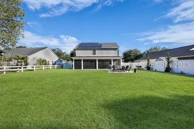 $565,000 | 7 Lakeside Drive, Bluffton, SC 29910