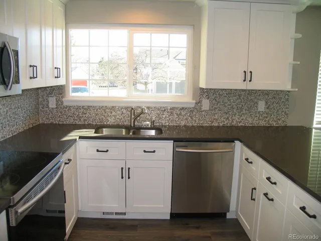 $2,600 | 2158 Sunridge Circle, Broomfield, CO 80020