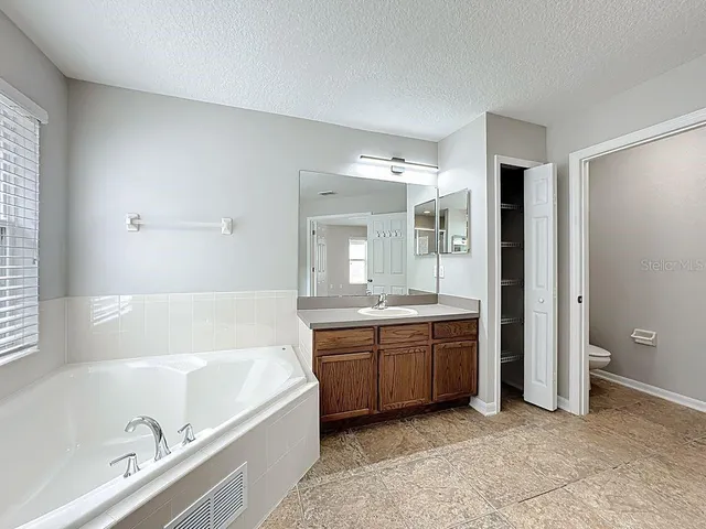 $605,000 | 15612 Montesino Drive, Orlando, FL 32828