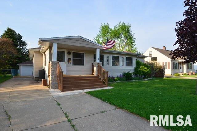 809 West Ridge Road Peoria, IL 61614 - Photo 1 of 25 Gallery Image 1