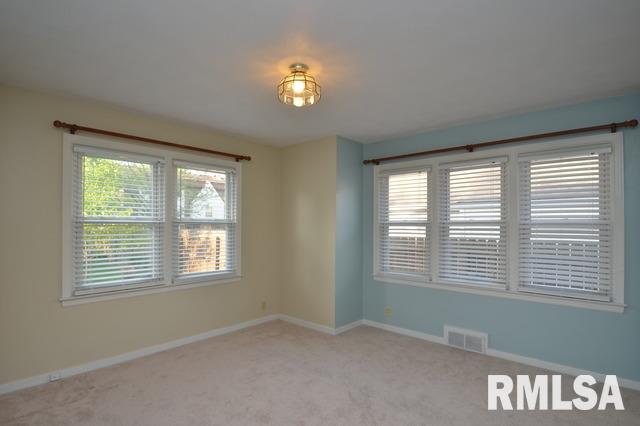 809 West Ridge Road Peoria, IL 61614 - Photo 13 of 25 Gallery Image 13