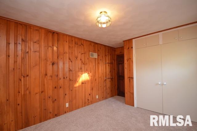 809 West Ridge Road Peoria, IL 61614 - Photo 16 of 25 Gallery Image 16