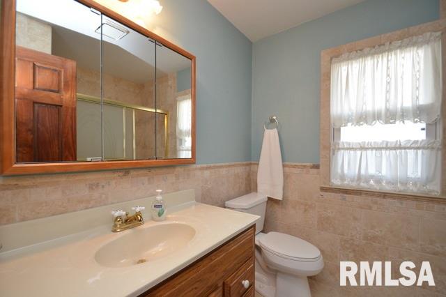 809 West Ridge Road Peoria, IL 61614 - Photo 17 of 25 Gallery Image 17