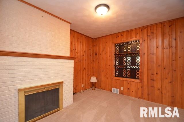 809 West Ridge Road Peoria, IL 61614 - Photo 19 of 25 Gallery Image 19