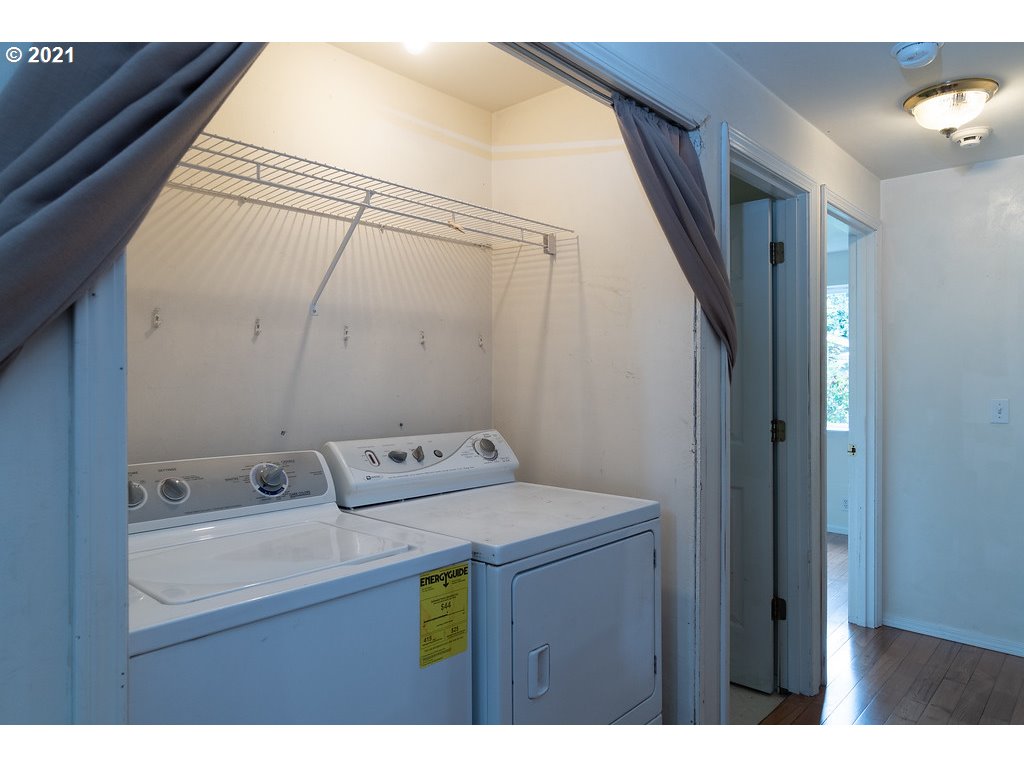 6572 Main Street Springfield, OR 97478 - Photo 11 of 21 Gallery Image 11