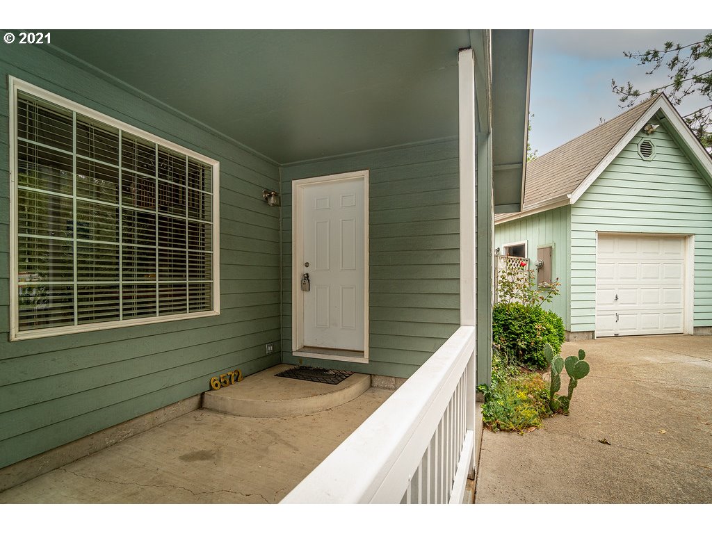 6572 Main Street Springfield, OR 97478 - Photo 21 of 21 Gallery Image 21