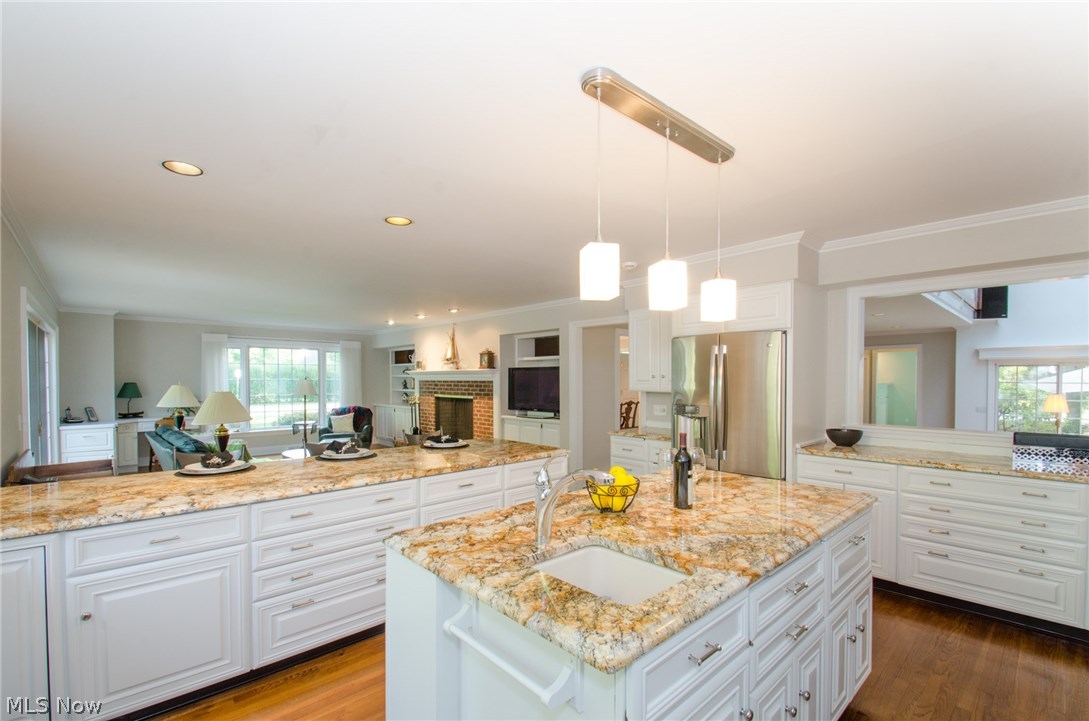 2762 Inverness Road Shaker Heights, OH 44122 - Photo 8 of 27 Gallery Image 8