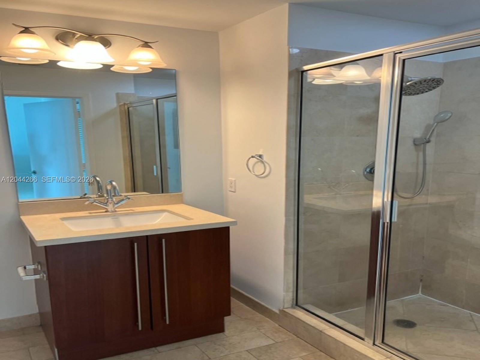 79 Southwest 12th Street, Unit 2905S Miami, FL 33130 - Photo 11 of 30