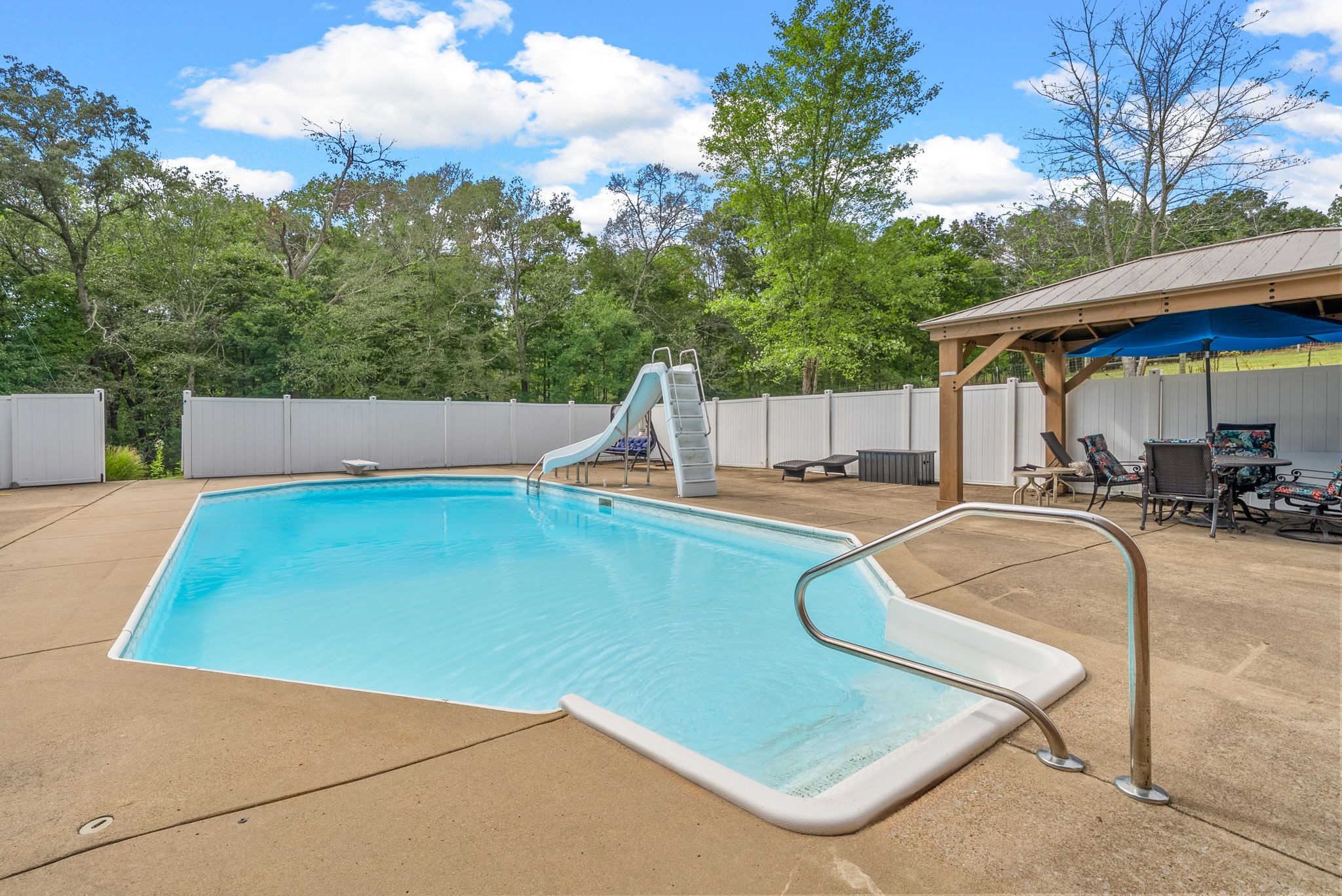 3989 Cadiz Road Bumpus Mills, TN 37028 - Photo 61 of 97