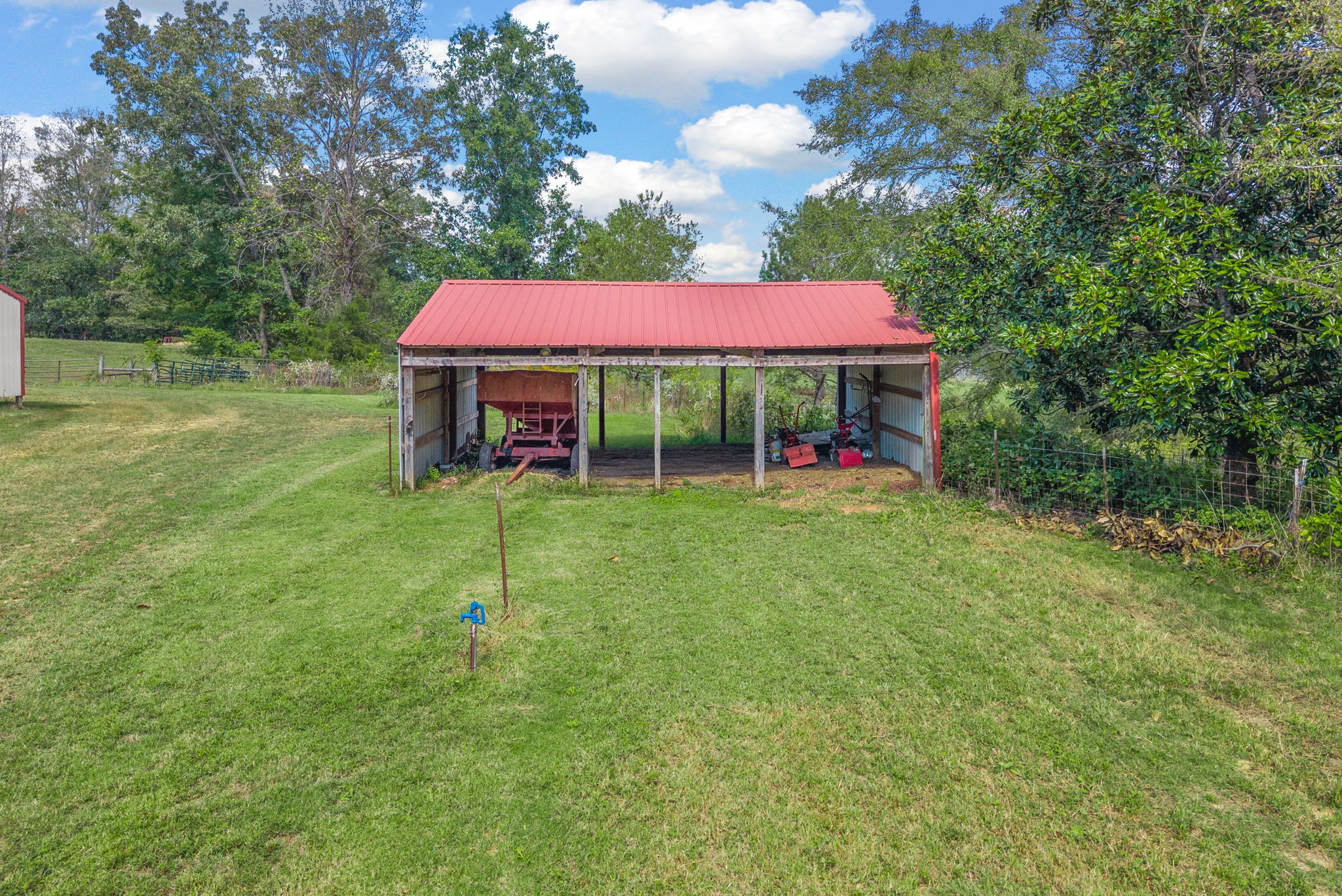 3989 Cadiz Road Bumpus Mills, TN 37028 - Photo 72 of 97