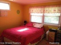 17620 Cornell Road Southfield, MI 48075 - Photo 16 of 22 Bedroom #2