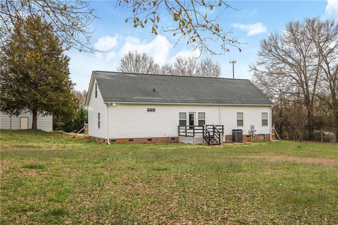 704 Old Asbury Road Anderson, SC 29625 - Photo 32 of 39 Gallery Image 32