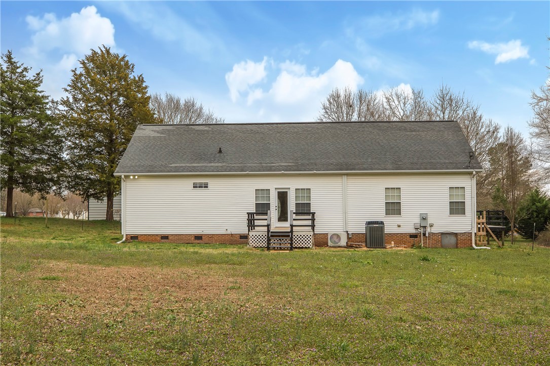 704 Old Asbury Road Anderson, SC 29625 - Photo 34 of 39 Gallery Image 34