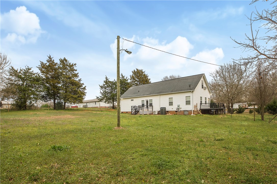 704 Old Asbury Road Anderson, SC 29625 - Photo 35 of 39 Gallery Image 35