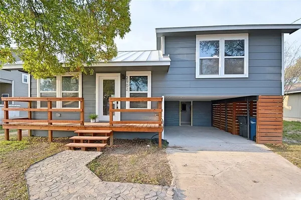 $1,800 | 2902 Katy Street, New Braunfels, TX 78130