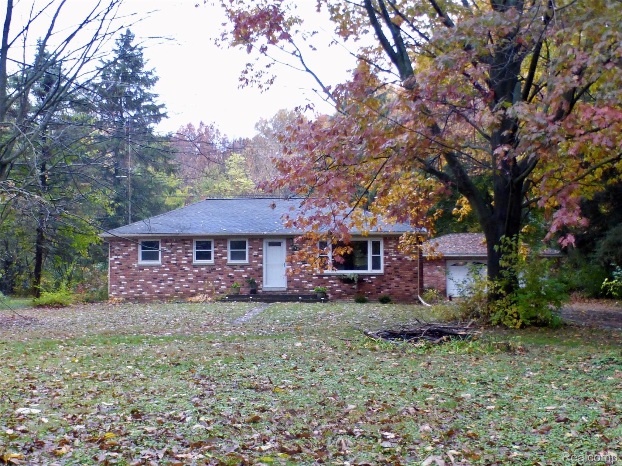 7761 South Eston Road Clarkston, MI 48348 - Photo 29 of 31 Home sweet home!