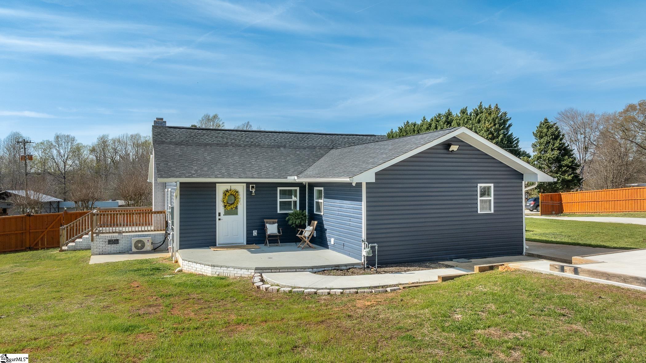 5204 Highway 14 Landrum, SC 29356 - Photo 27 of 36