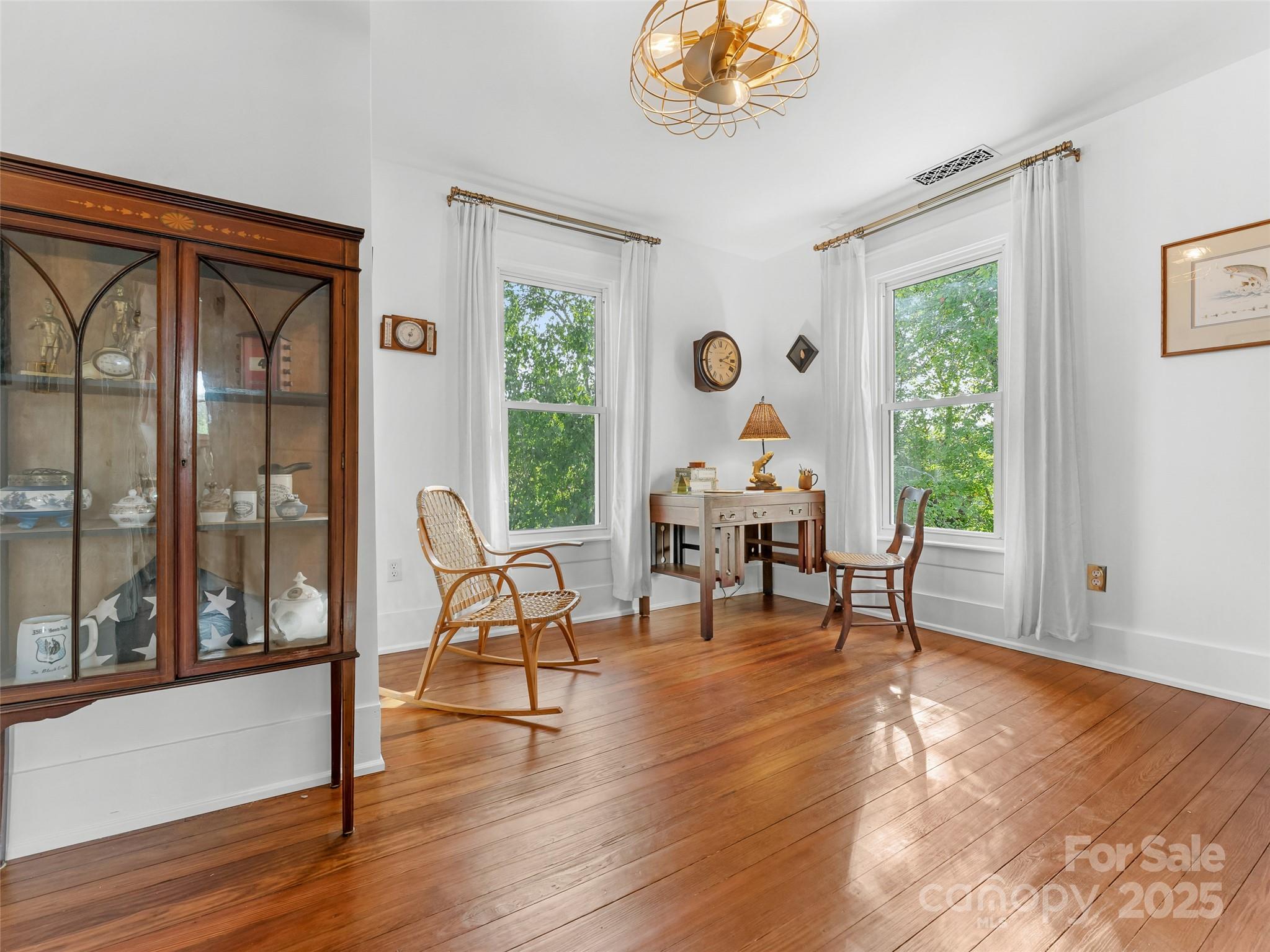 505 North Country Club Road Brevard, NC 28712 - Photo 36 of 48 a living room with furniture and a window