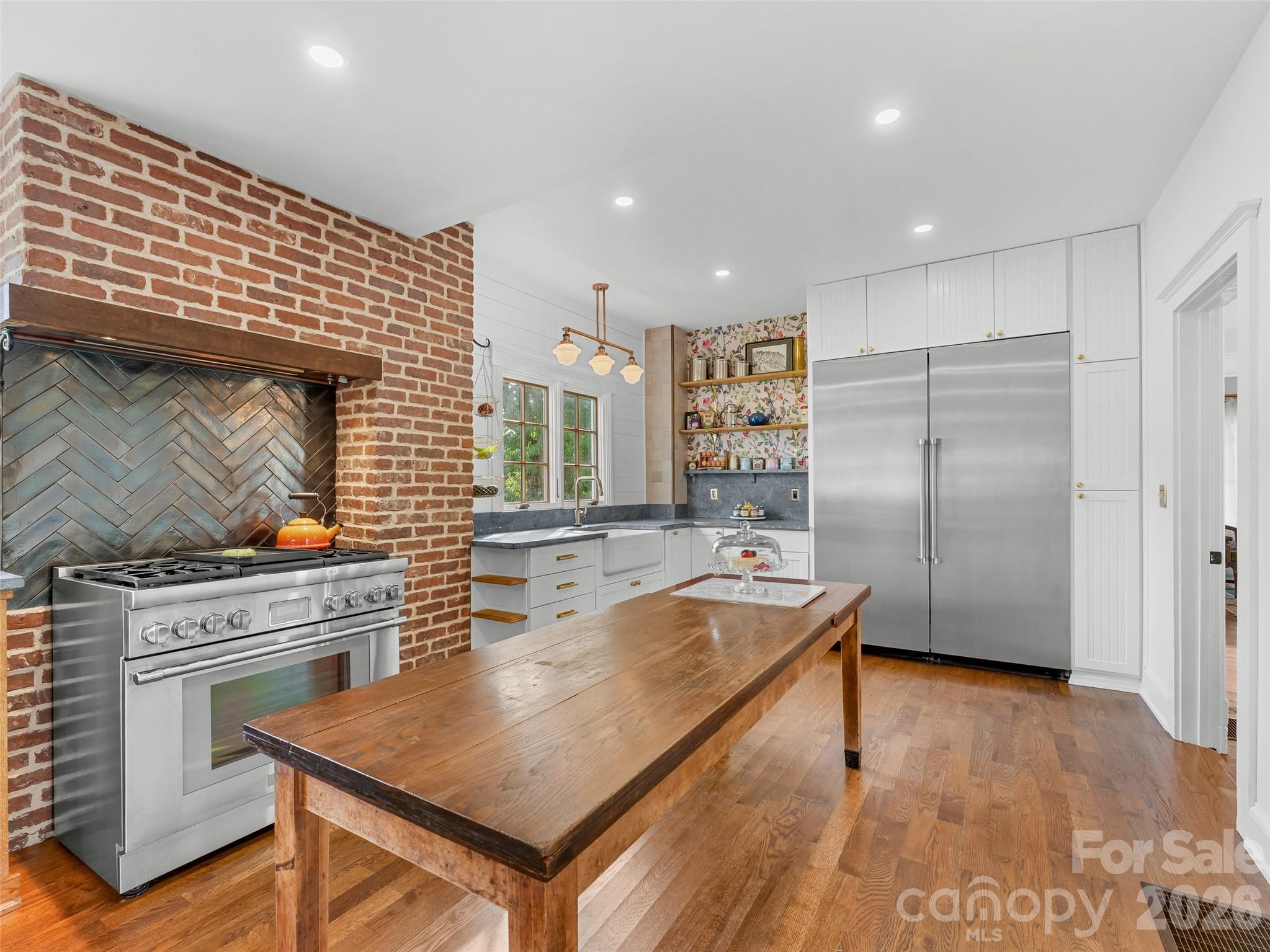 505 North Country Club Road Brevard, NC 28712 - Photo 4 of 48