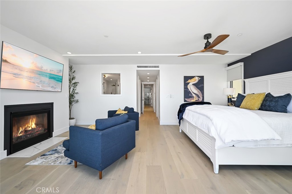 413 Edgewater Place Newport Beach, CA 92661 - Photo 19 of 59