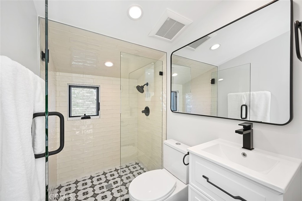 413 Edgewater Place Newport Beach, CA 92661 - Photo 39 of 59