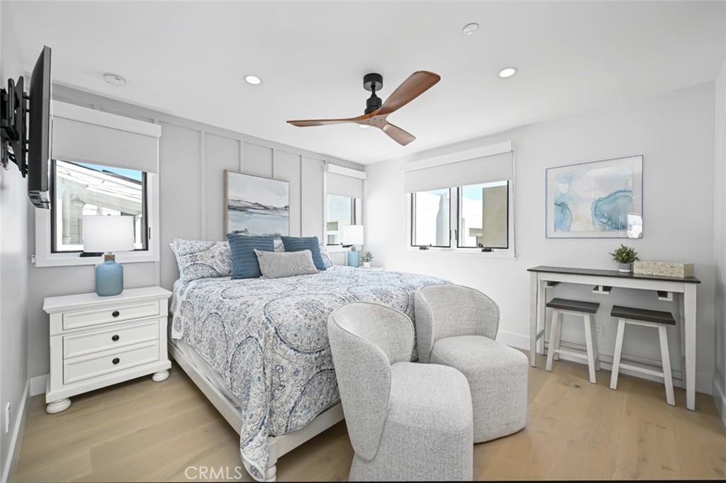 413 Edgewater Place Newport Beach, CA 92661 - Photo 44 of 59 ADU Bedroom