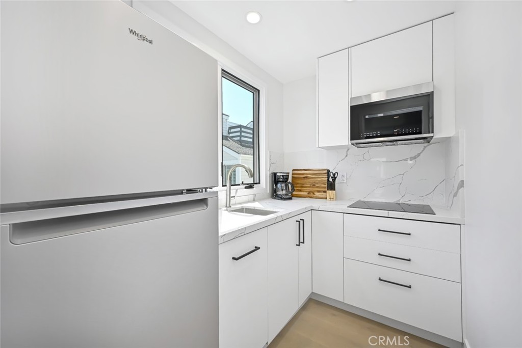 413 Edgewater Place Newport Beach, CA 92661 - Photo 47 of 59 ADU Kitchen