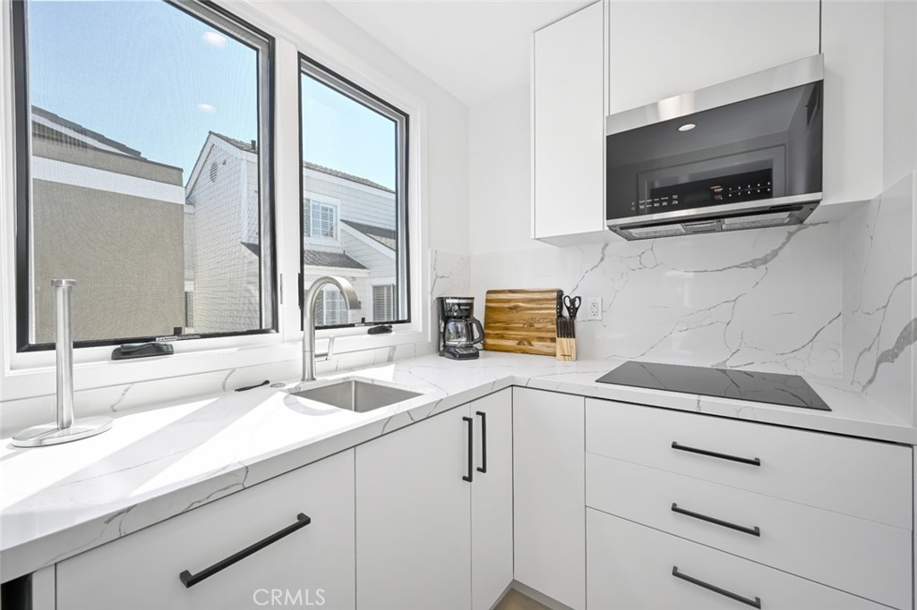 413 Edgewater Place Newport Beach, CA 92661 - Photo 49 of 59 ADU Kitchen